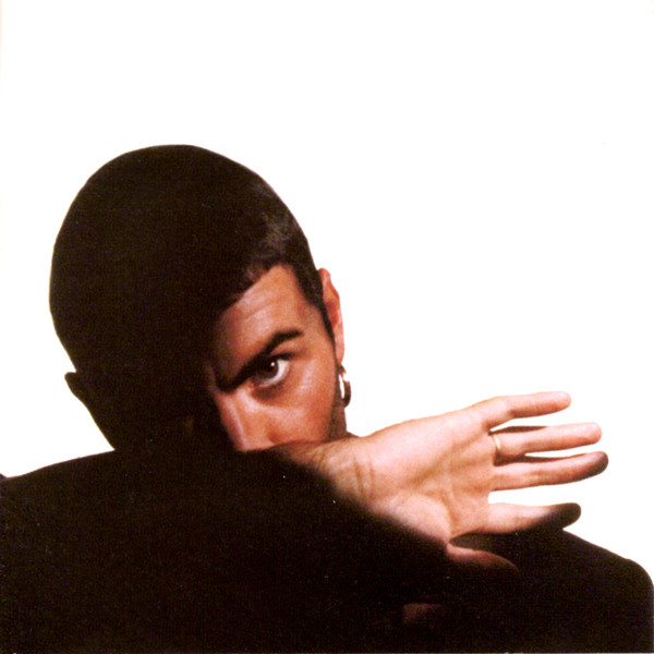 RADIO 8 - Toujours plus de Hits